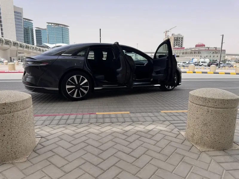 Lucid Air Pure 2025 7
