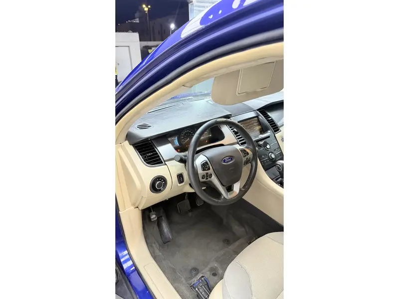 Ford Taurus 2014 5