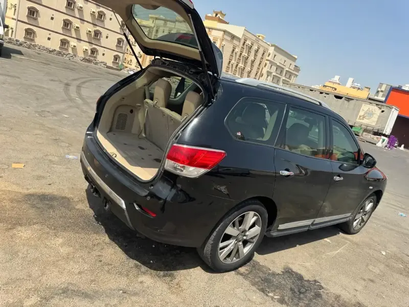 Nissan Pathfinder 2014 2
