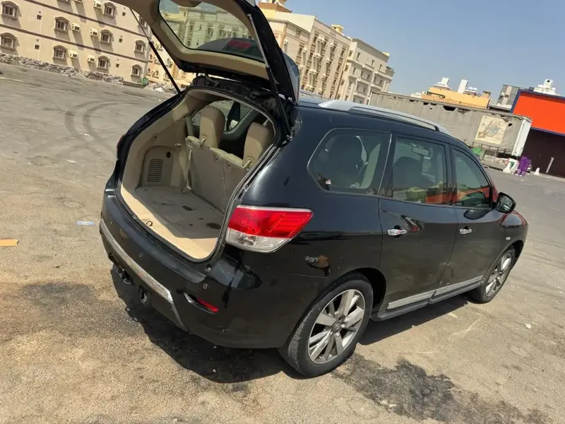 Nissan Pathfinder 2014 8