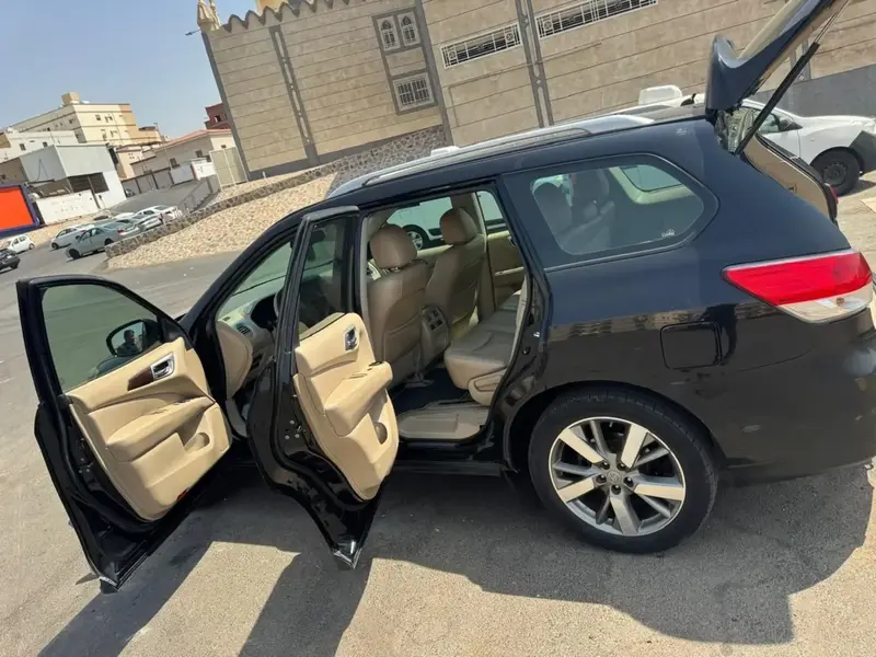 Nissan Pathfinder 2014 7