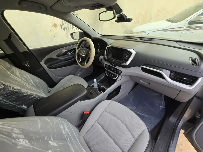 GMC Terrain 2024 15