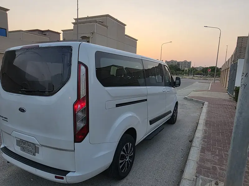 Ford Transit 2019 1