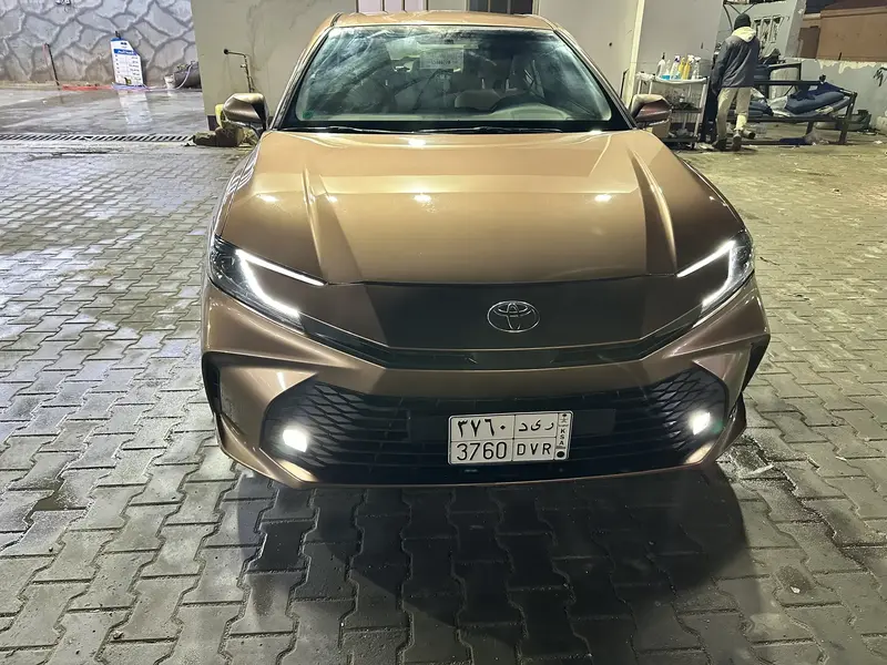Toyota Camry 2025 3