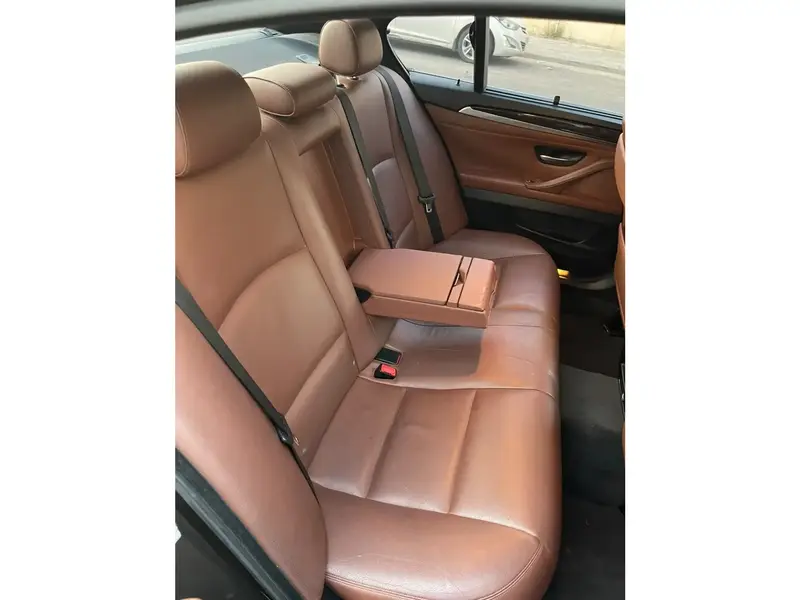BMW 5 Series 2016 7