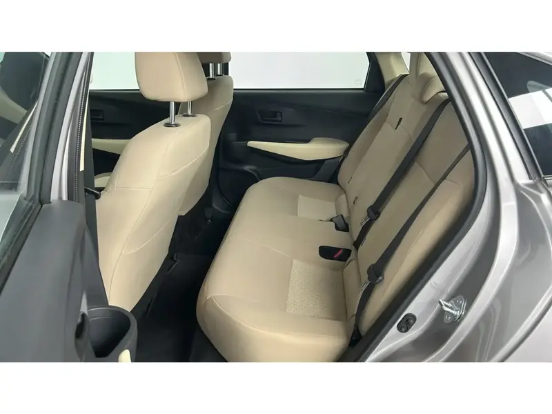 Toyota Yaris Y 2026 17