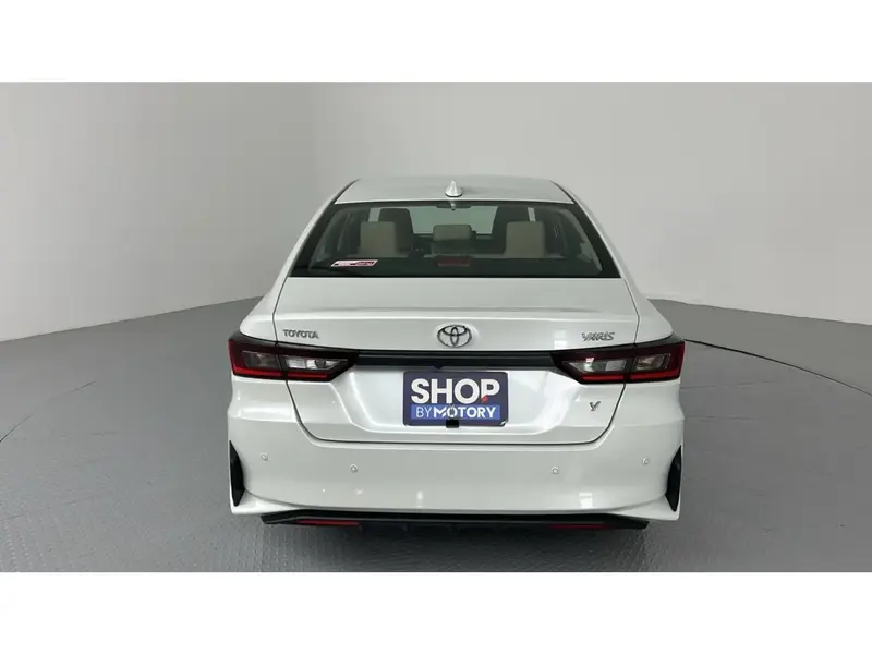 Toyota Yaris Y 2026 5