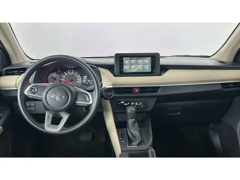 Toyota Yaris Y 2026 10