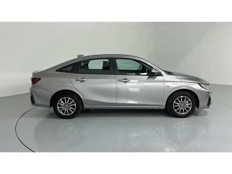 Toyota Yaris Y 2026 7