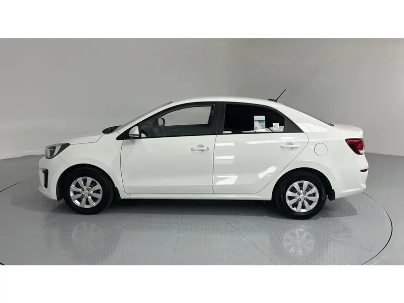 KIA Pegas GL 2026 8