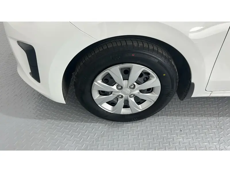 KIA Pegas GL 2026 16