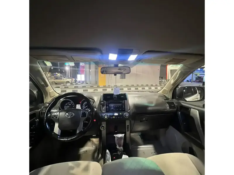 Toyota Prado 2012 11