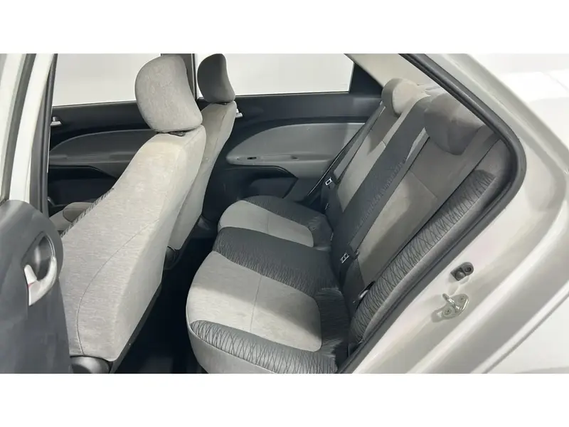 KIA Pegas GL 2026 13