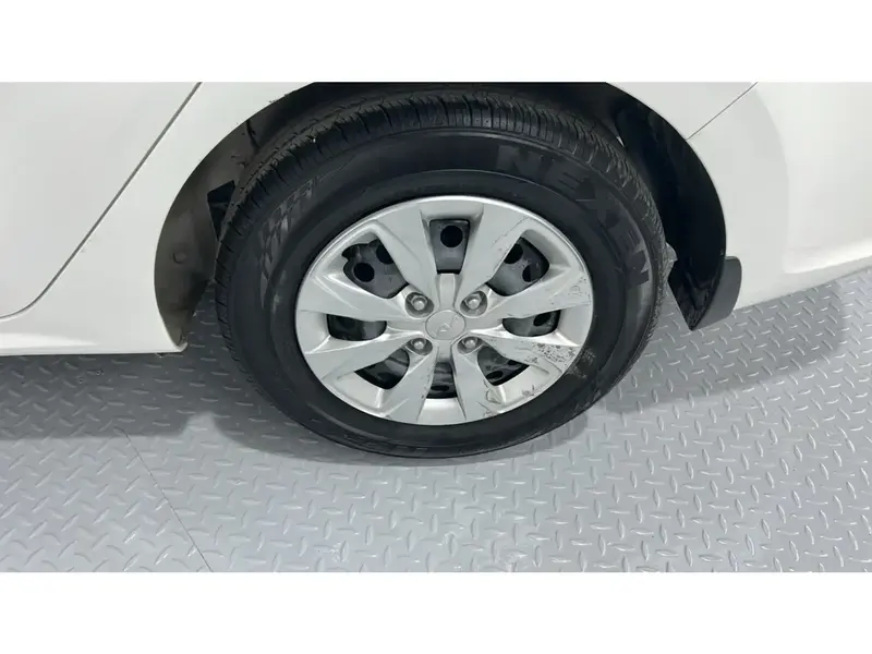 KIA Pegas GL 2026 17