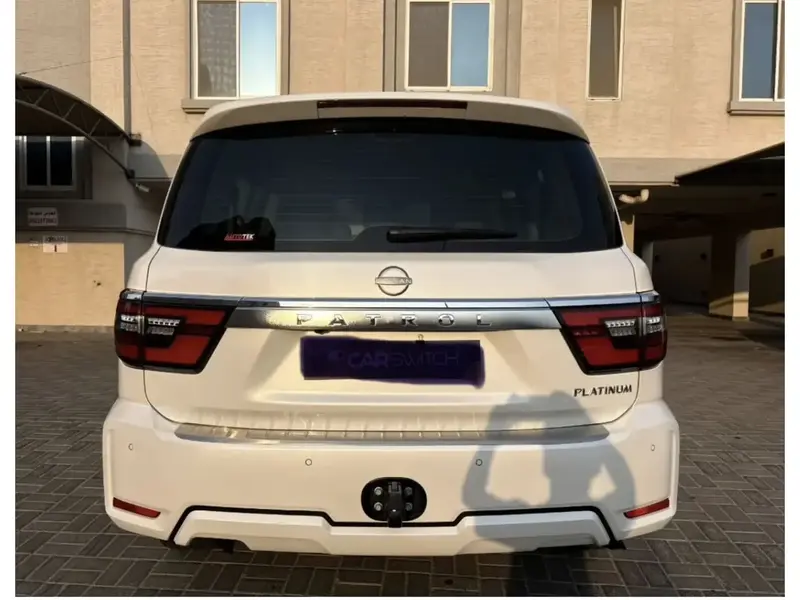 Nissan Patrol 2023 4
