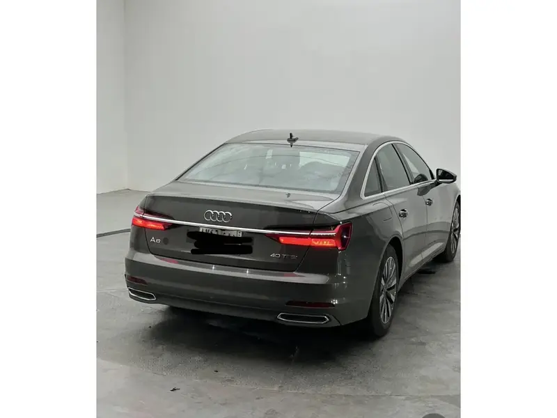 أودي A6 2022 4