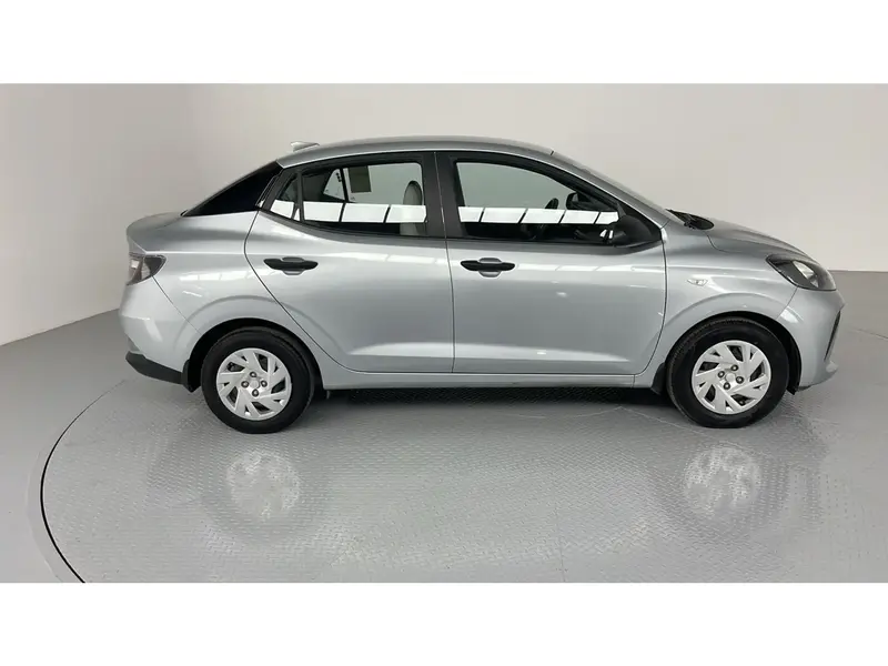 هيونداي I10 فليت 2025 8