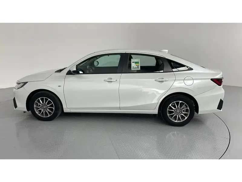 Toyota Yaris Y 2026 8