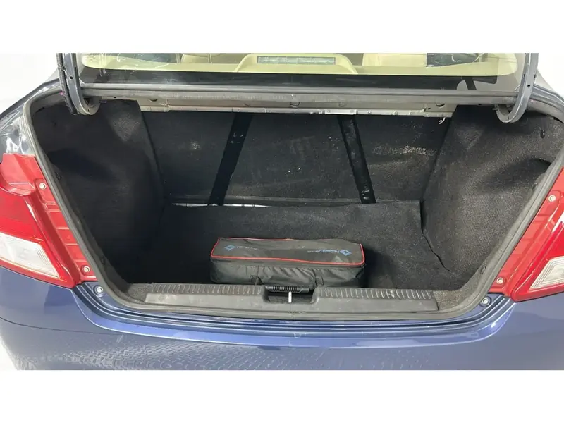 Suzuki Dzire GL 2024 18