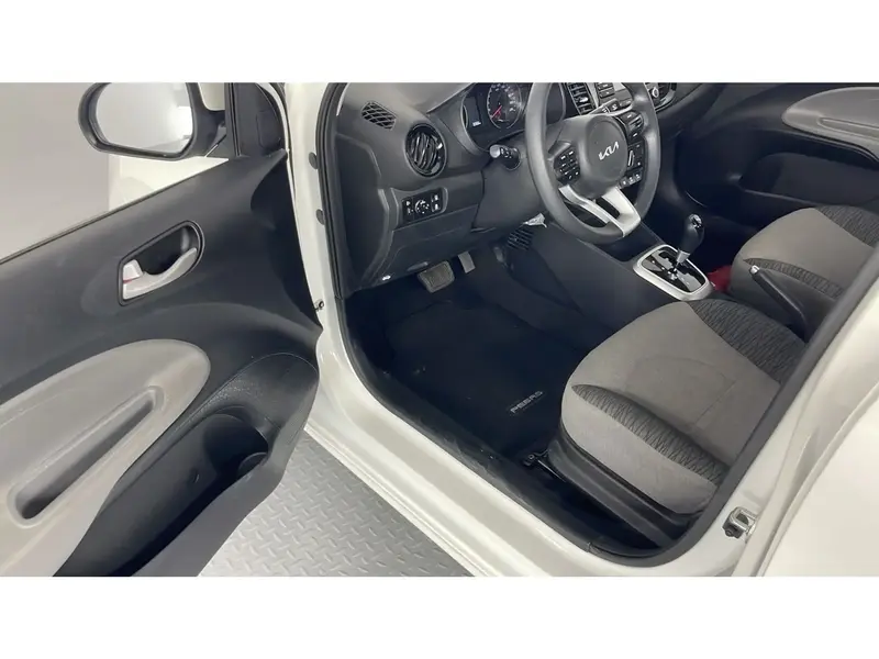 KIA Pegas GL 2026 13