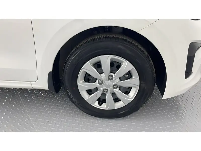 KIA Pegas GL 2026 19