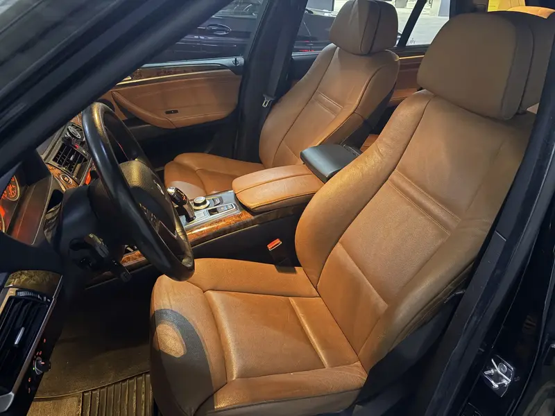بي إم دبليو X5 2009 9