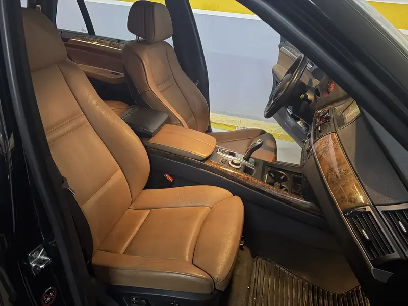 بي إم دبليو X5 2009 10