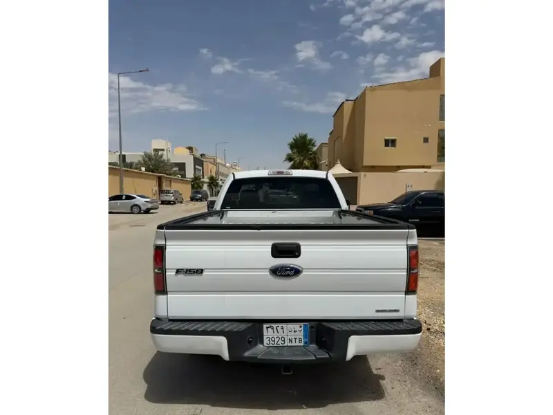 Ford F150 2011 3