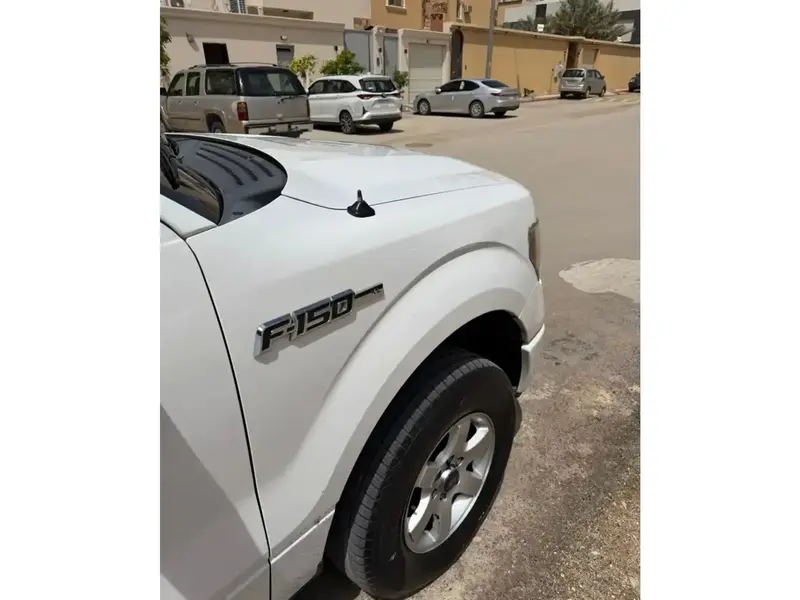 Ford F150 2011 16