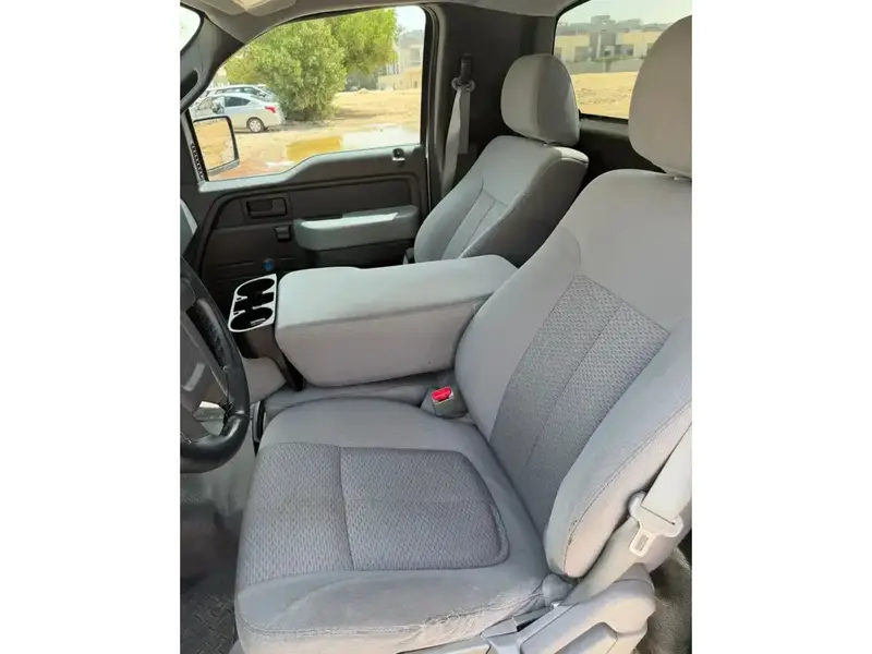Ford F150 2011 29