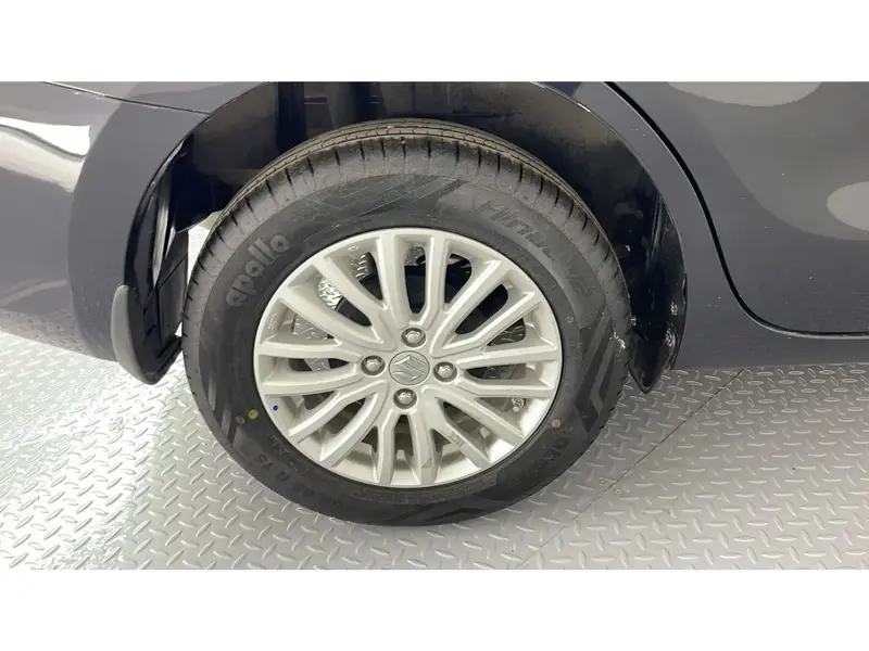 Suzuki Dzire GLX 2025 22