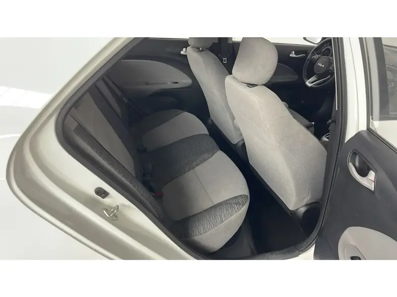KIA Pegas GL 2026 15