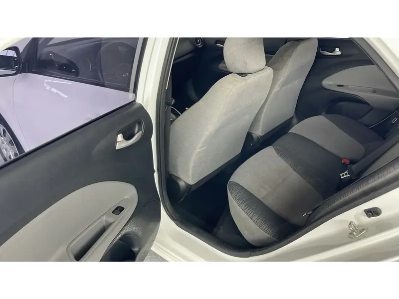 KIA Pegas GL 2026 14