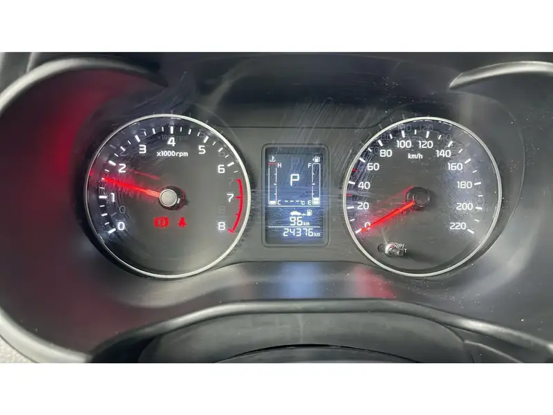 KIA Pegas GL 2026 10