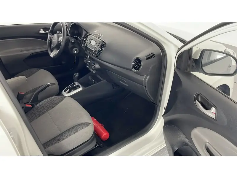 KIA Pegas GL 2026 13