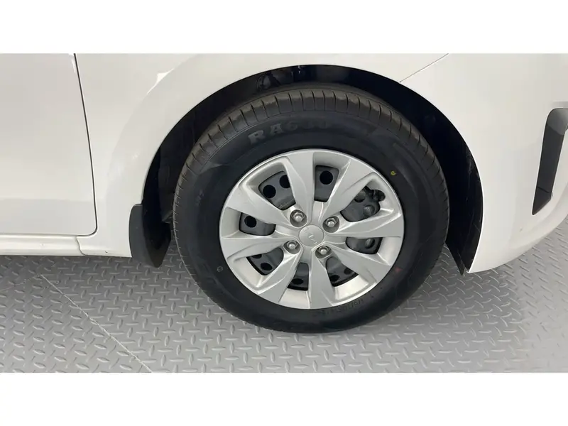 KIA Pegas GL 2026 18
