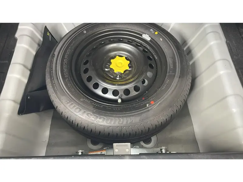 Toyota Yaris y 2026 21