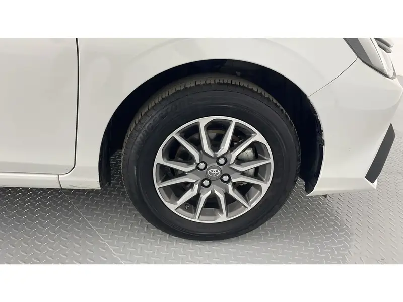 Toyota Yaris Y 2026 17