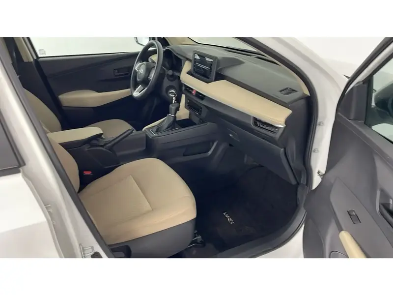 Toyota Yaris Y 2026 13