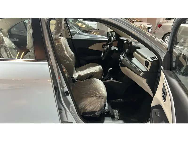 Suzuki Dzire GLX 2026 12