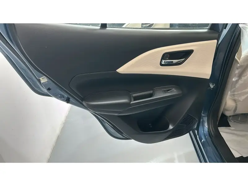 Suzuki Dzire GLX 2026 18