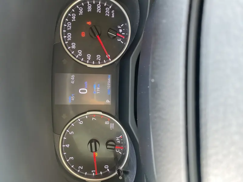 Toyota RAV4 2022 15