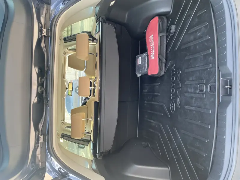 Toyota RAV4 2022 9