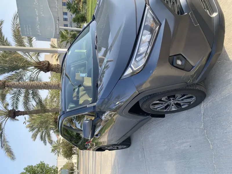 Toyota RAV4 2022 5