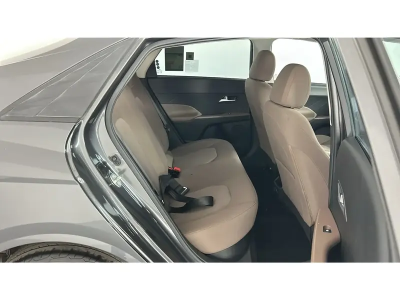 Hyundai Accent GL 2026 24