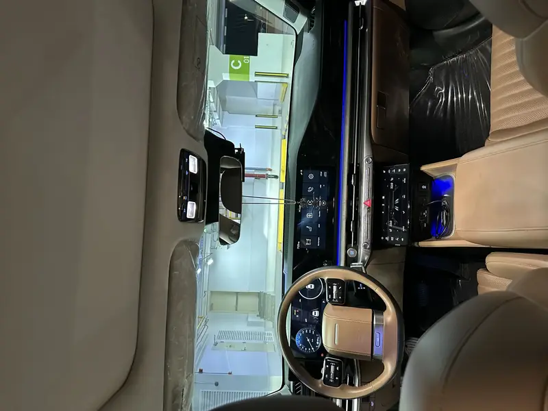 Hyundai Azera 2025 8