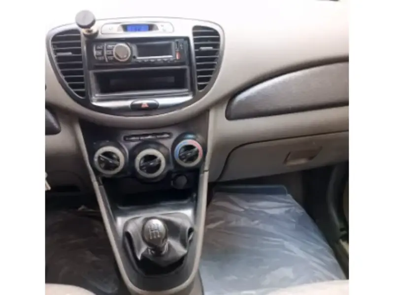 Hyundai I10 2012 10
