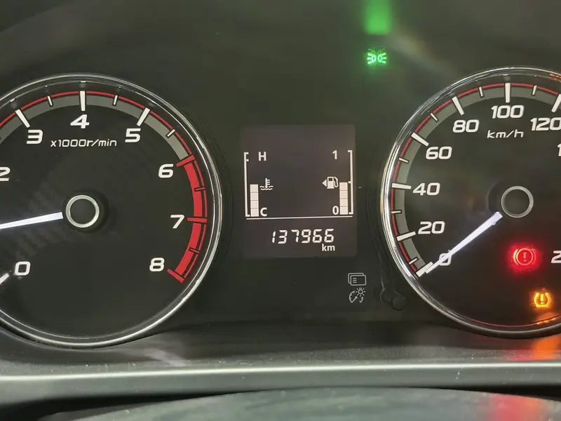 ميتسوبيشي L200 2020 5