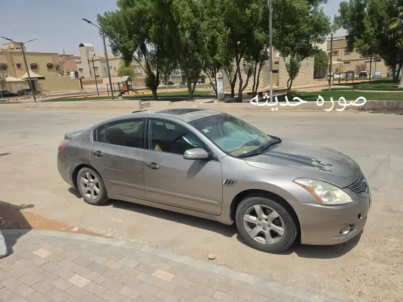 Nissan Altima 2011 2