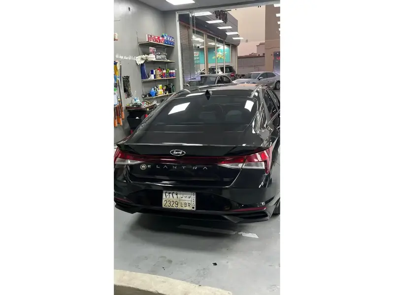 Hyundai Elantra 2022 3